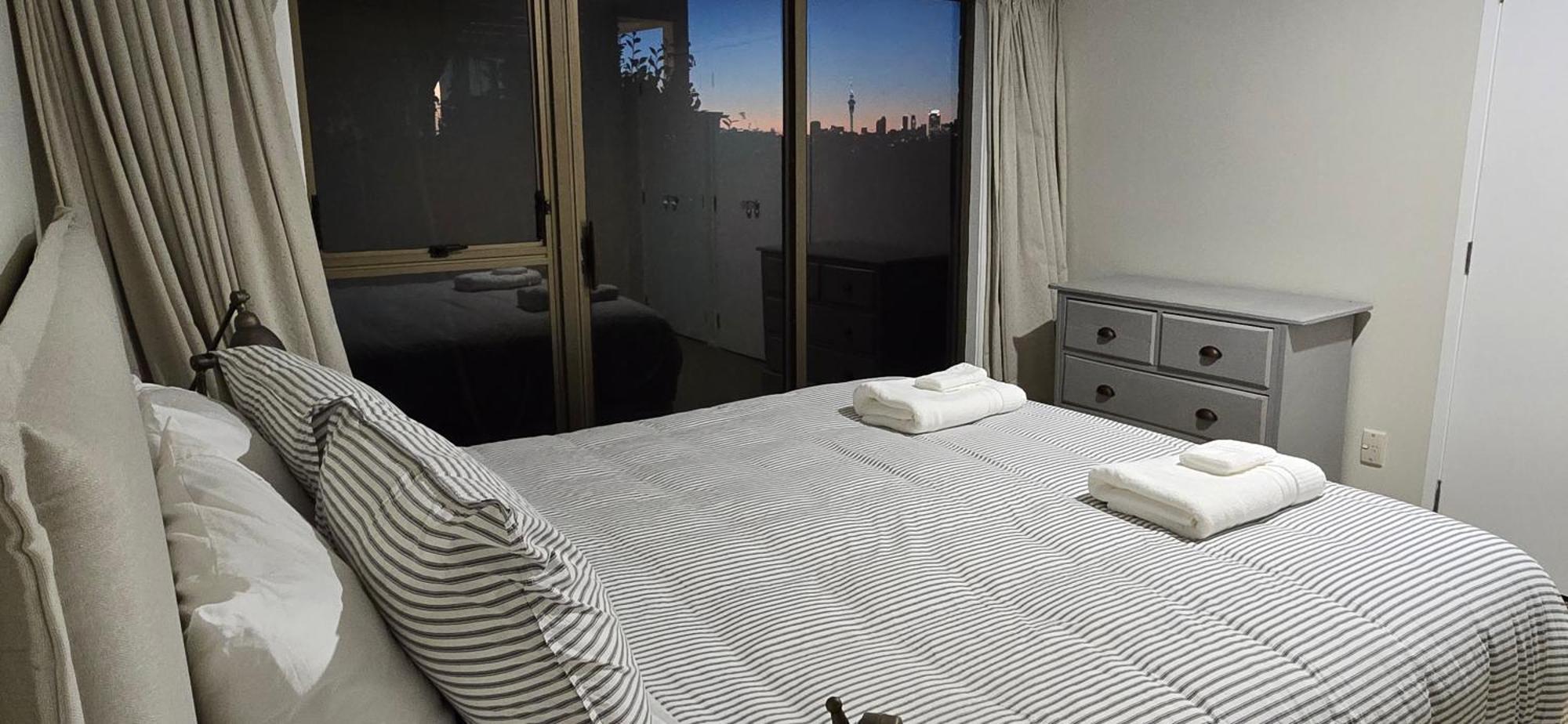 2 Bedroom Home, City And Sea Views Auckland Exteriör bild